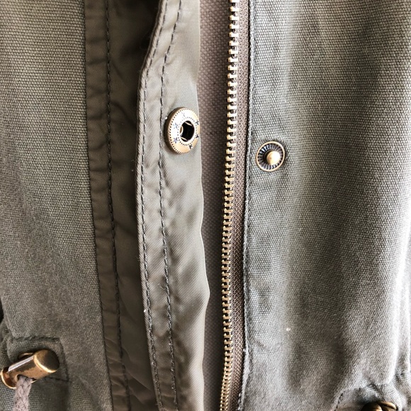 LAST CHANCE American Rag Green Utility Jacket - Large - Picture 3 of 8